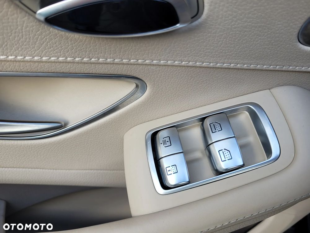 Mercedes-Benz Klasa S 400 d 4-Matic L 9G-TRONIC - 20