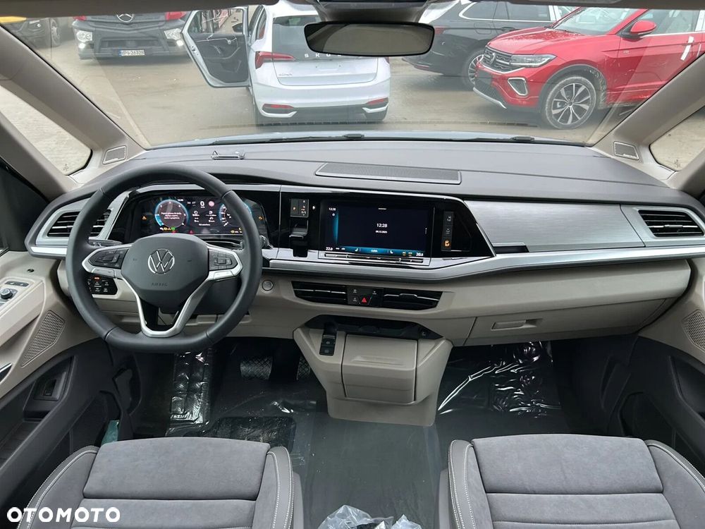 Volkswagen Multivan - 4