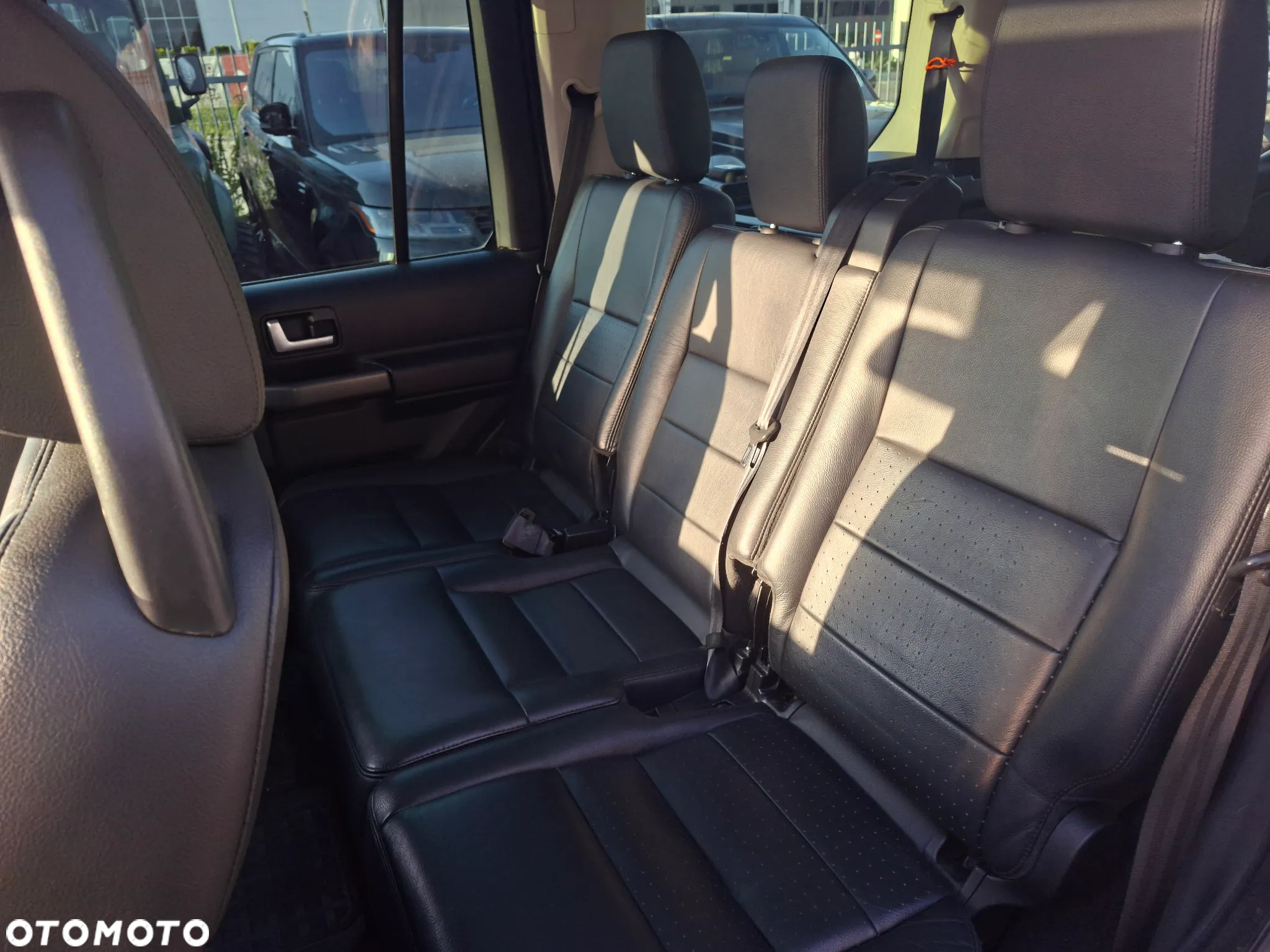 Land Rover Discovery TD V6 HSE - 25