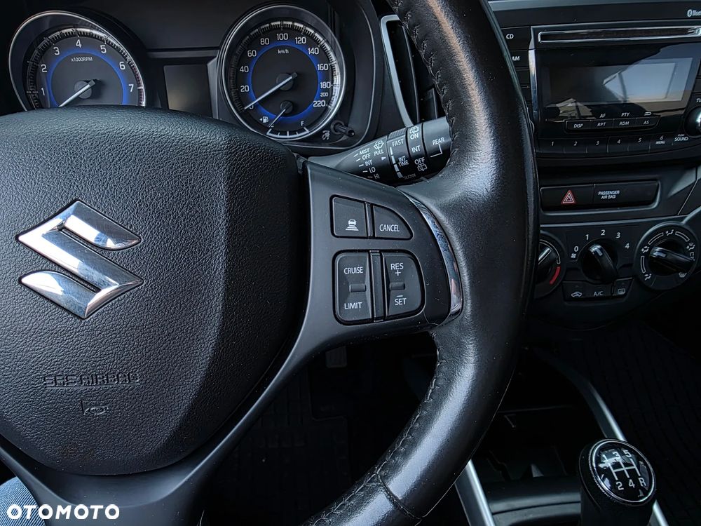 Suzuki Baleno 1.2 Premium Plus - 11