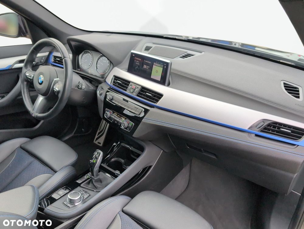 BMW X1 sDrive18i M Sport - 18