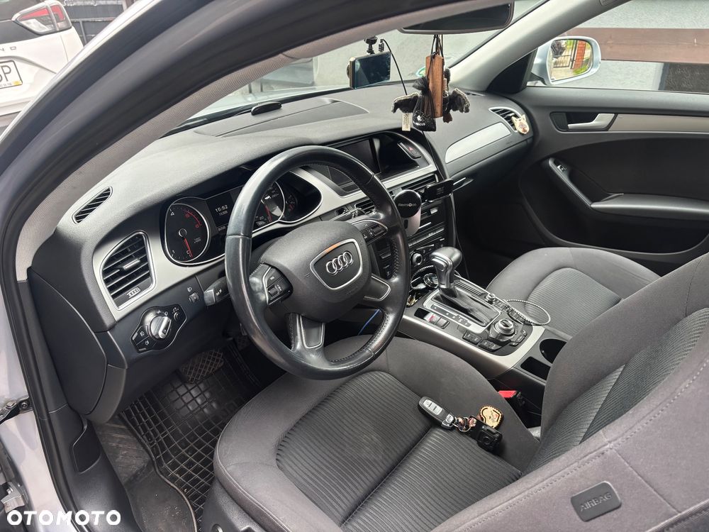 Audi A4 Avant 2.0 TDI DPF clean diesel multitronic Ambition - 5