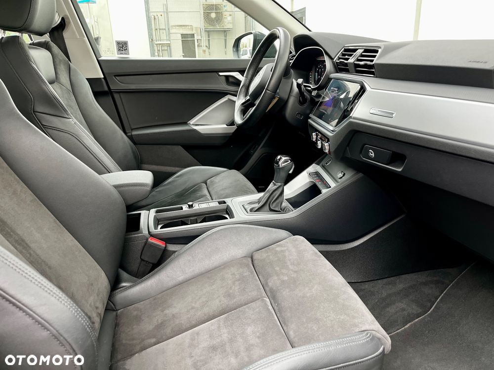 Audi Q3 35 TFSI mHEV S tronic - 11