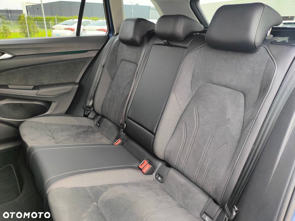 Volkswagen Golf - 14