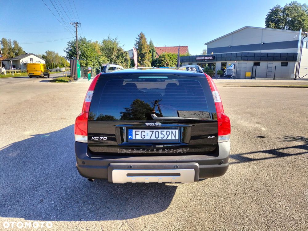 Volvo XC 70 - 4