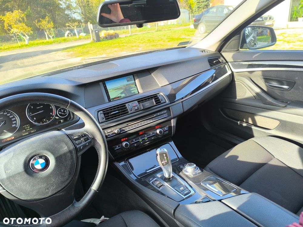 BMW Seria 5 520d - 18