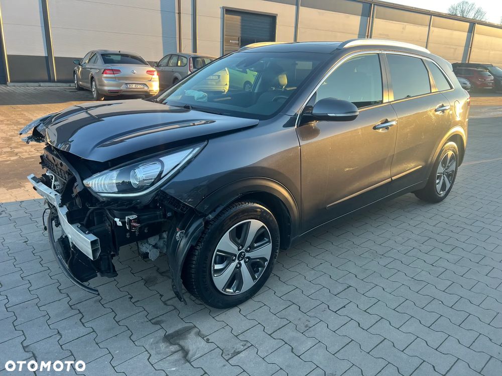 Kia Niro 1.6 GDI 2WD Vision - 4