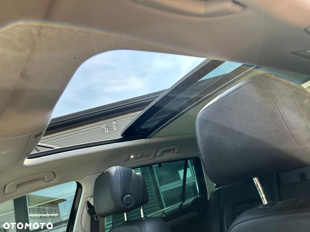 Volkswagen Passat - 21