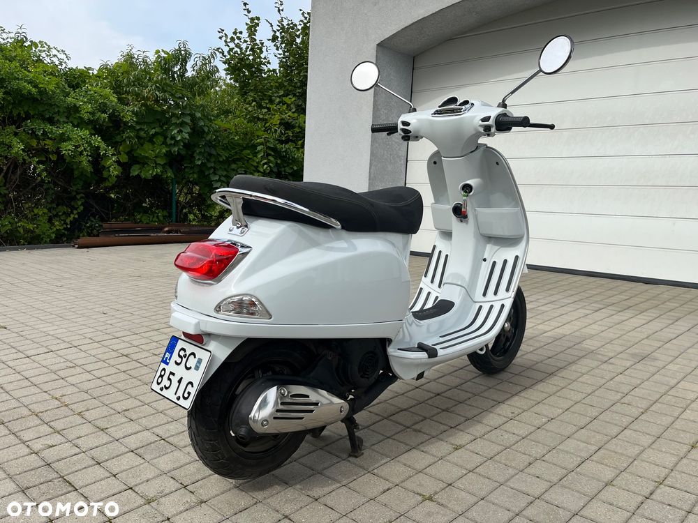 Piaggio Vespa - 7