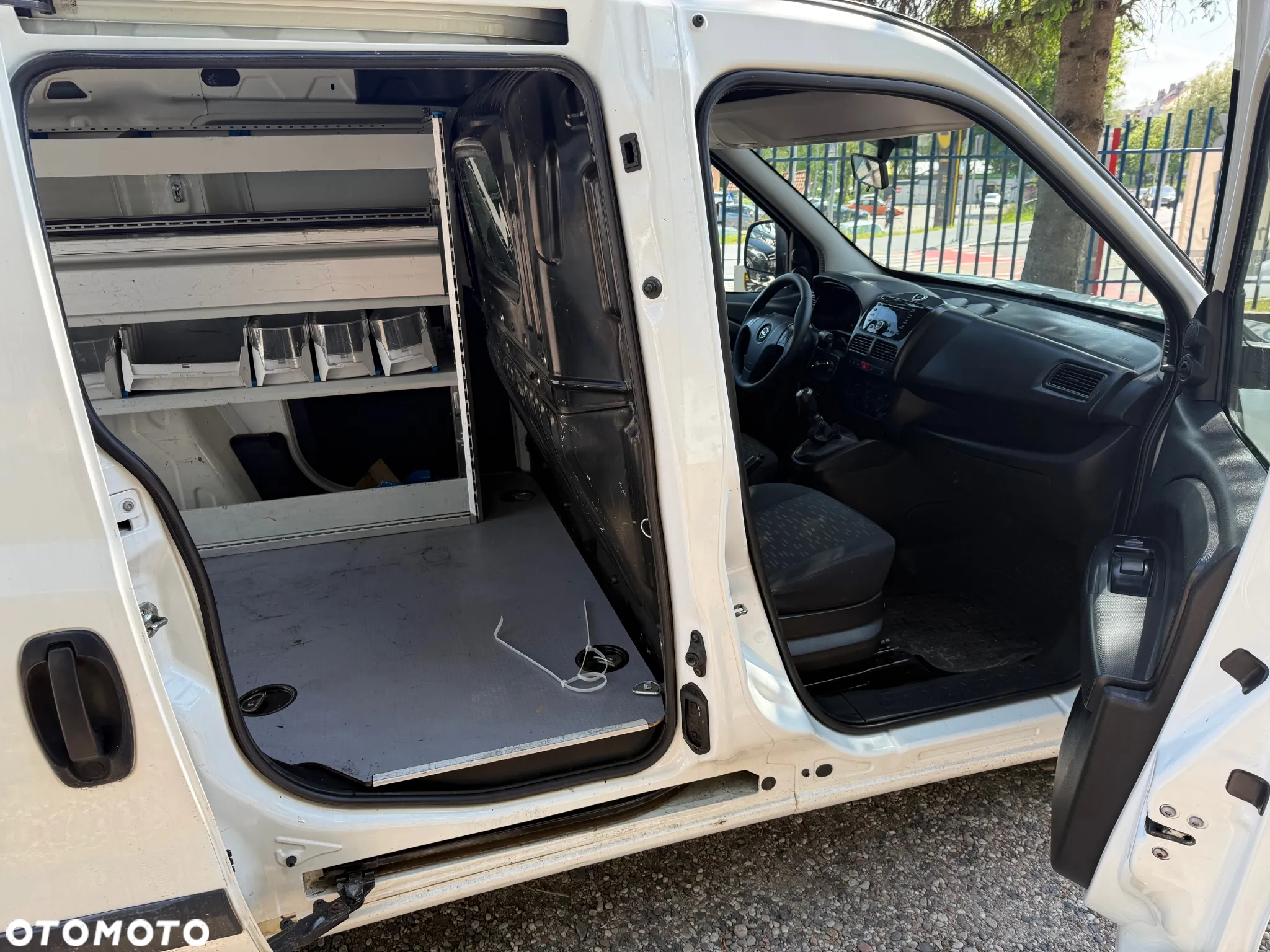 Opel COMBO - 10
