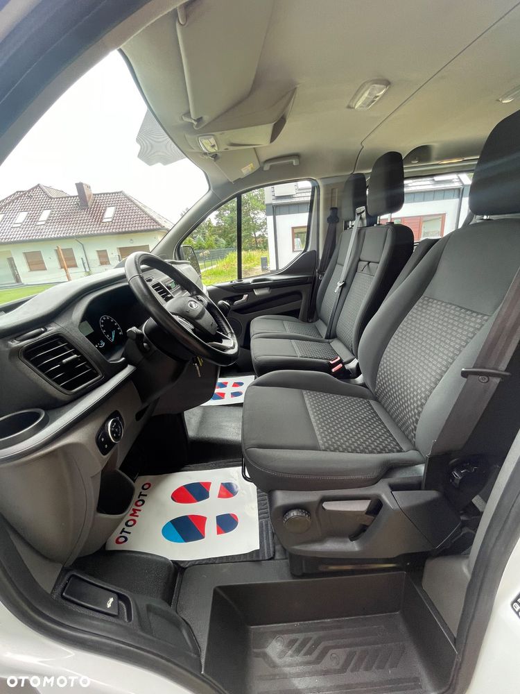 Ford TRANSIT CUSTOM - 5