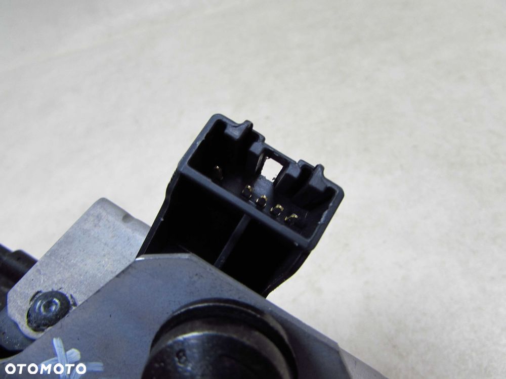 VOLVO XC60 08-17 ZAMEK KLAPY BAGAZNIKA TYL 31440489 ELEKTRYCZNA KLAPA 5 PIN - 4