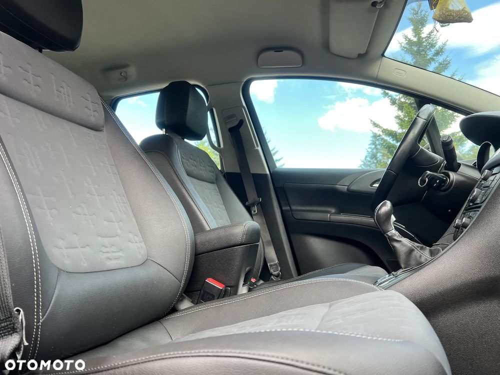 Opel Meriva 1.4 T Cosmo - 18