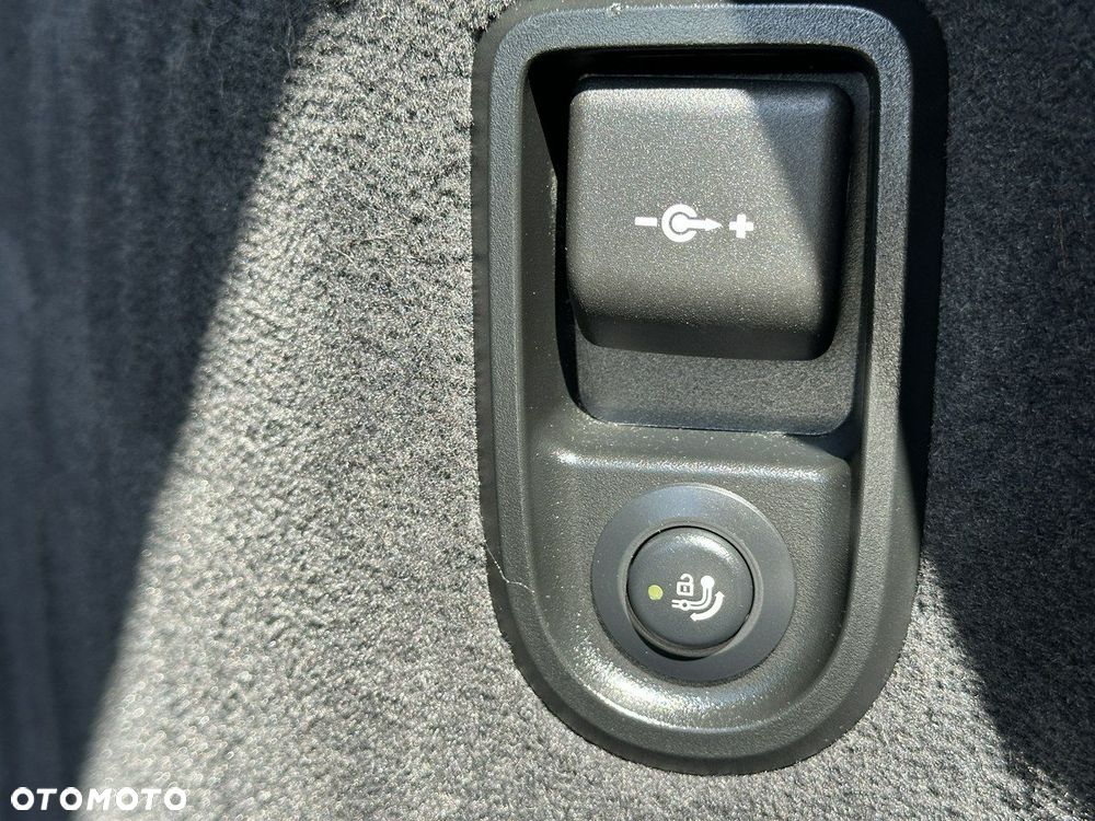 BMW Seria 5 520d Luxury Line - 33