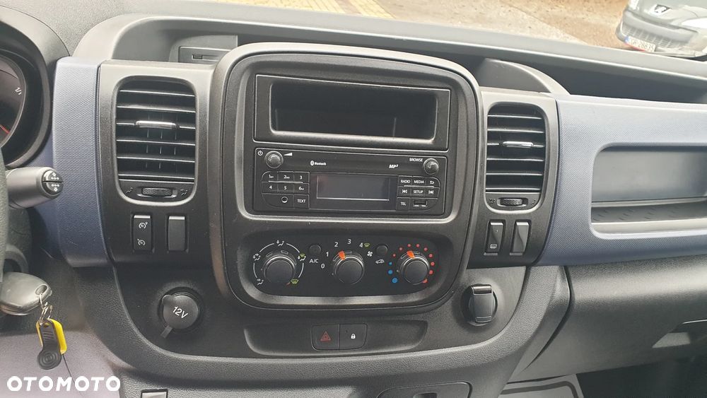 Opel VIVARO - 15