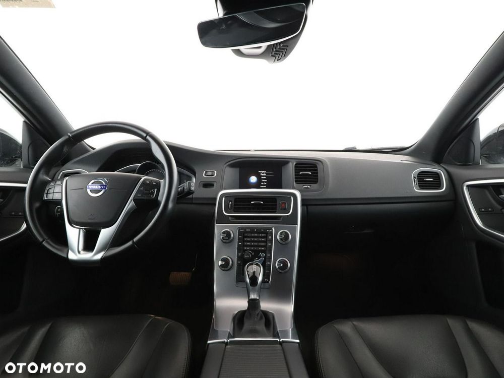 Volvo V60 Cross Country D3 Geartronic Pro - 16