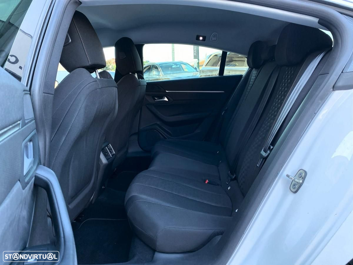 Peugeot 508 2.0 BlueHDi Business Line EAT8 - 31