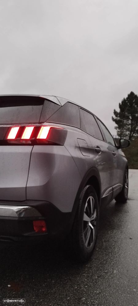 Peugeot 3008 BlueHDi 130 Stop & Start EAT8 Allure - 24