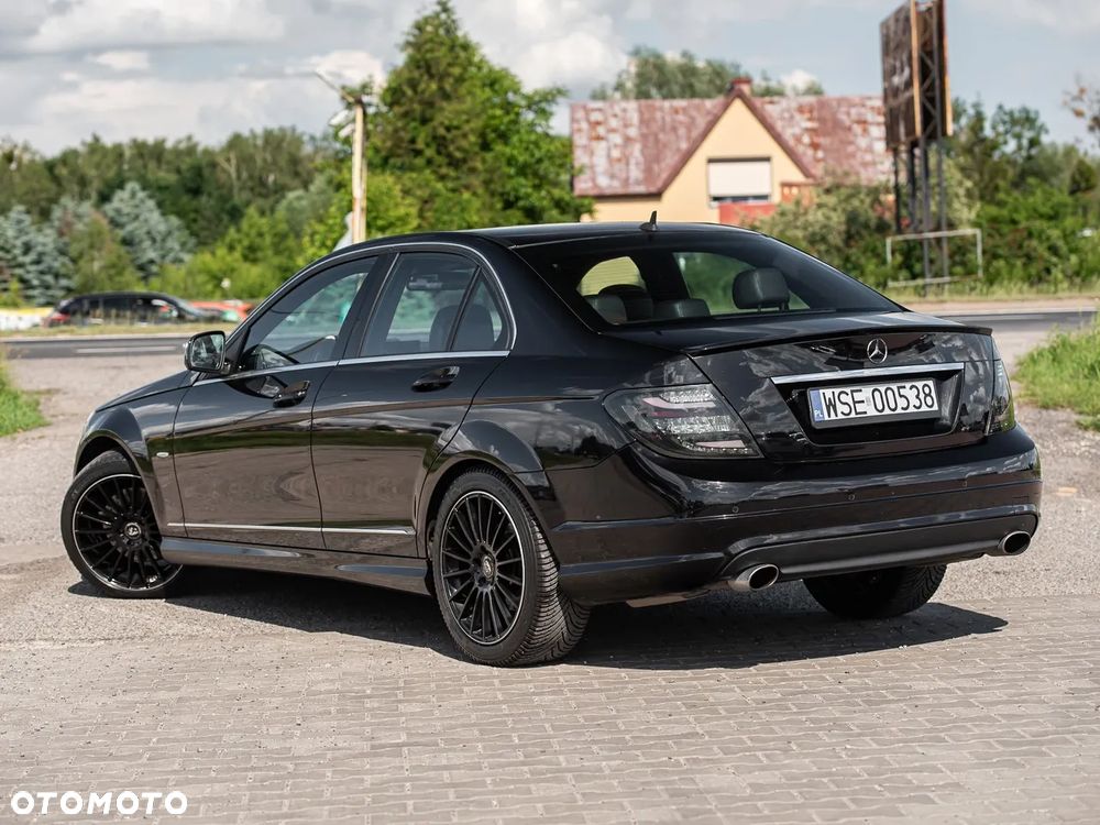 Mercedes-Benz Klasa C - 9