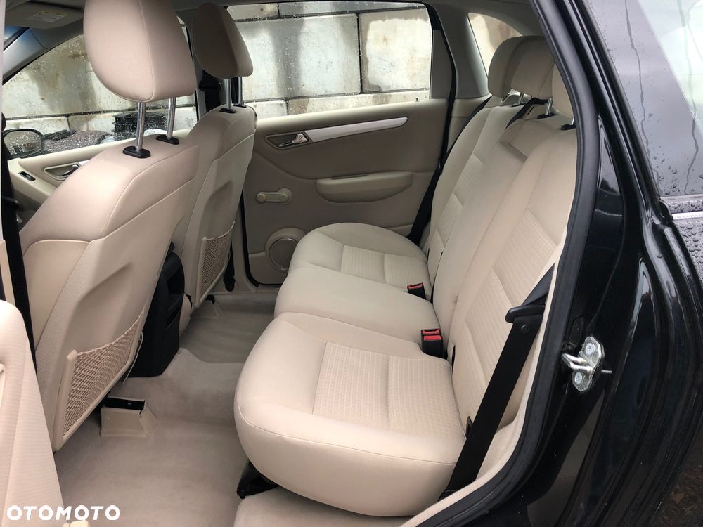 Mercedes-Benz Klasa B 170 Special Edition - 22