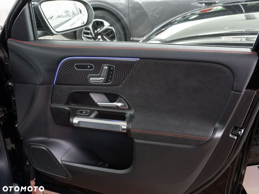 Mercedes-Benz GLB 200 d 4-Matic 8G-DCT - 31