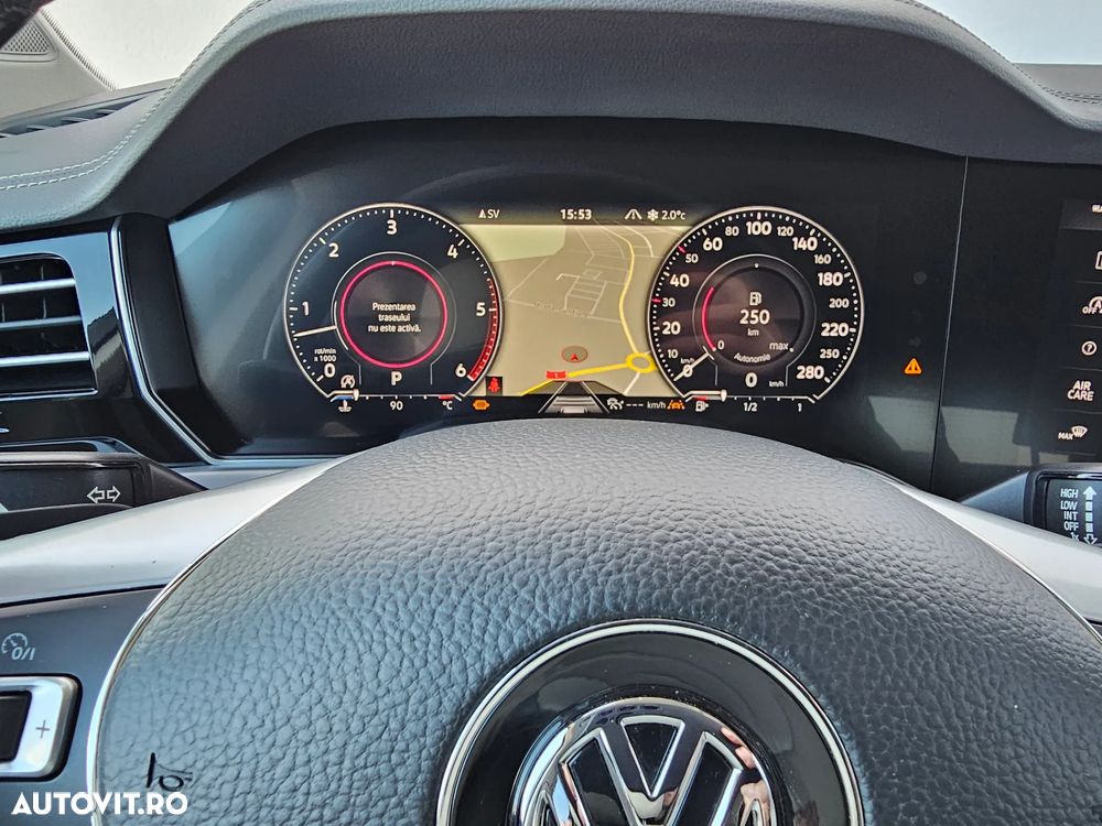 Volkswagen Touareg V6 TDI Elegance - 12