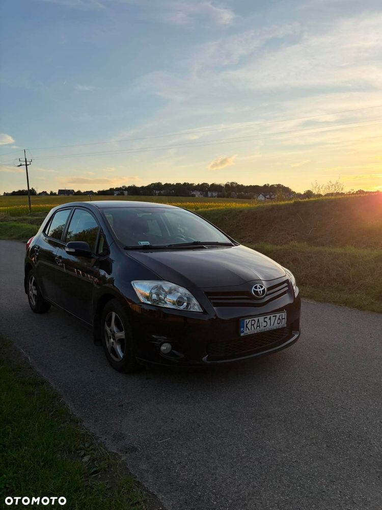 Toyota Auris 1.33 VVT-i Terra - 11