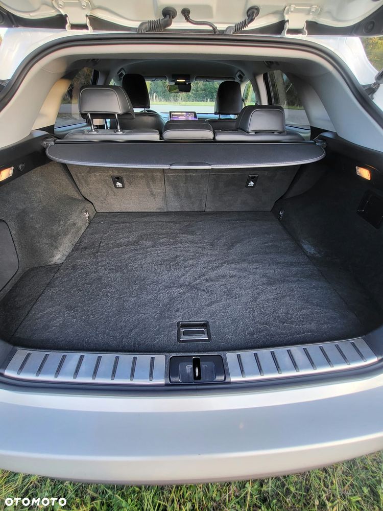 Lexus RX - 9