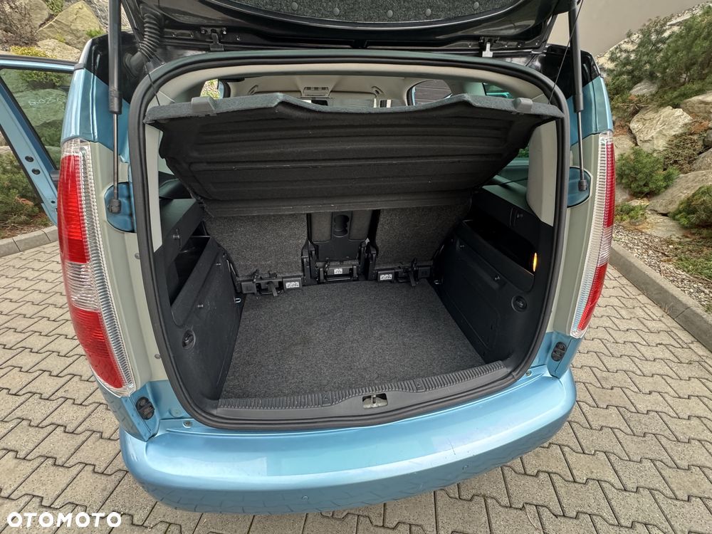 Skoda Roomster - 8