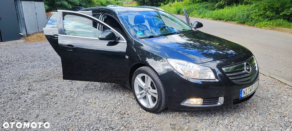Opel Insignia - 25