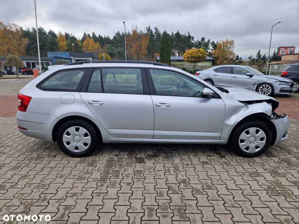 Skoda Octavia 1.6 TDI Active - 5