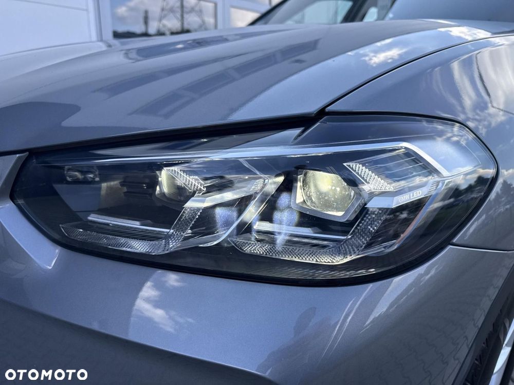 BMW X3 - 22