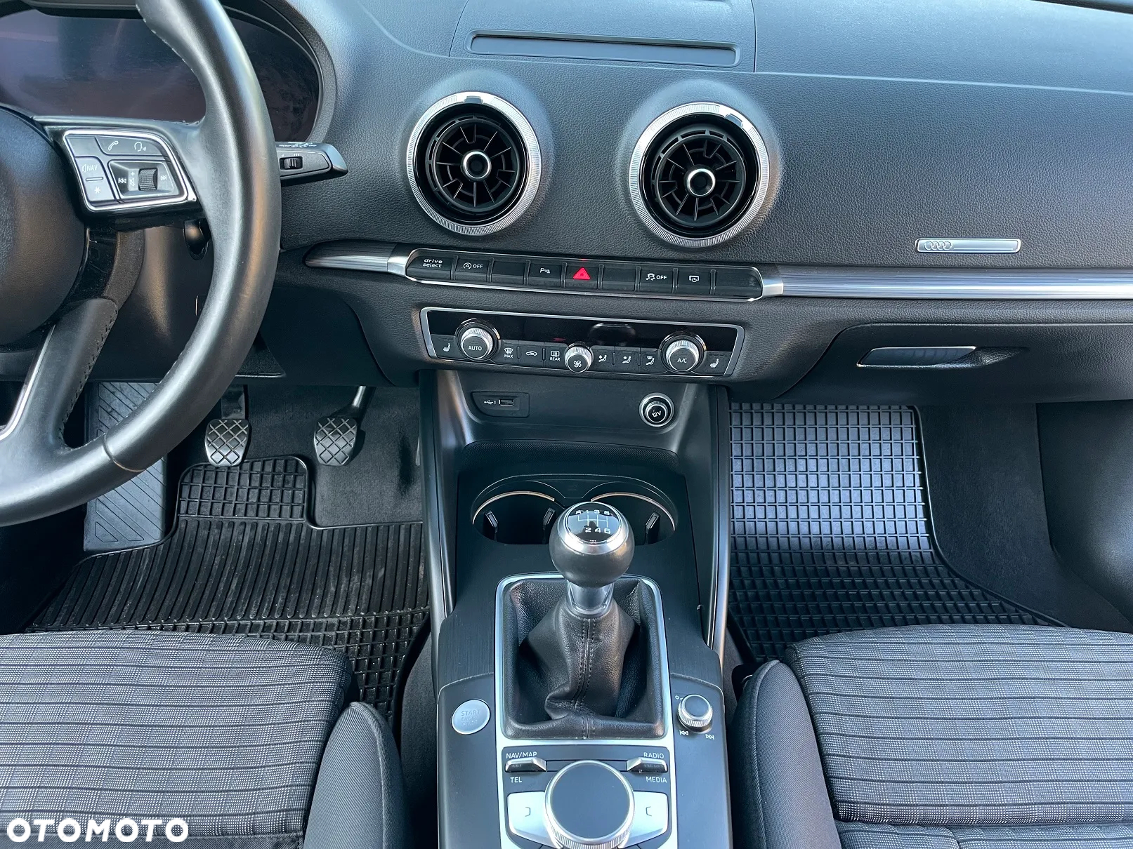 Audi A3 1.6 TDI Sportback - 18