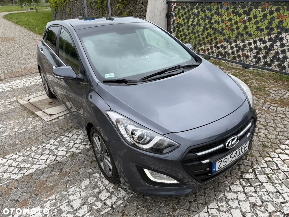 Hyundai i30 1.6 CRDi Premium DCT - 6