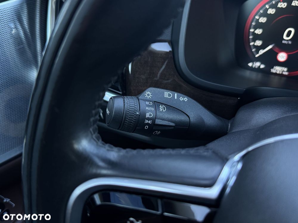 Volvo S90 D5 AWD Geartronic Inscription - 16