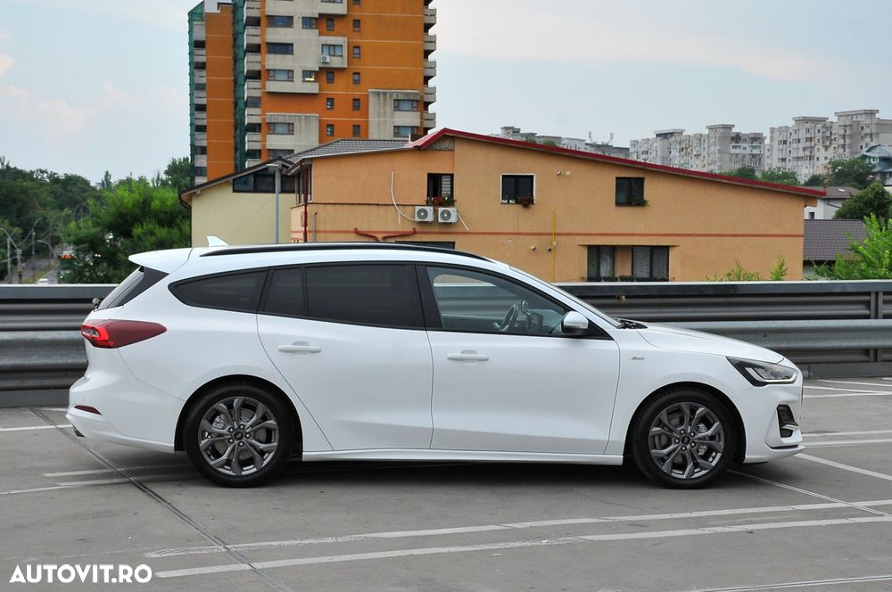 Ford Focus 1.5 EcoBlue ST-Line - 13