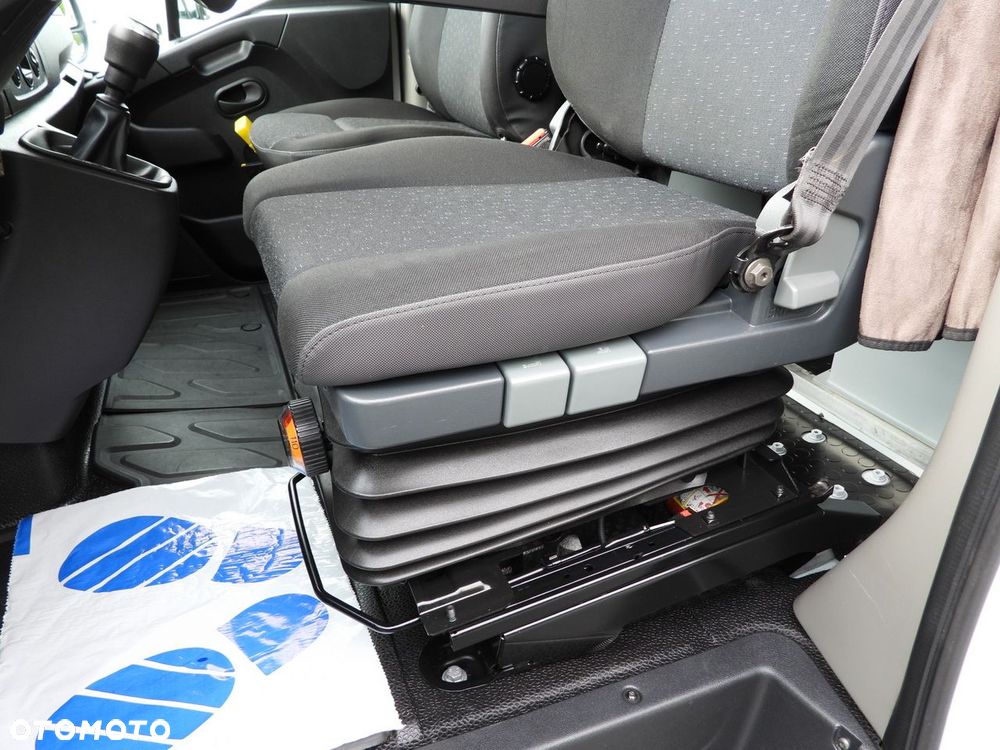 Opel MOVANO PLANDEKA 10 PALET WEBASTO TEMPOMAT KLIMATYZACJA LEDY PNEUMATYKA  165KM - 28