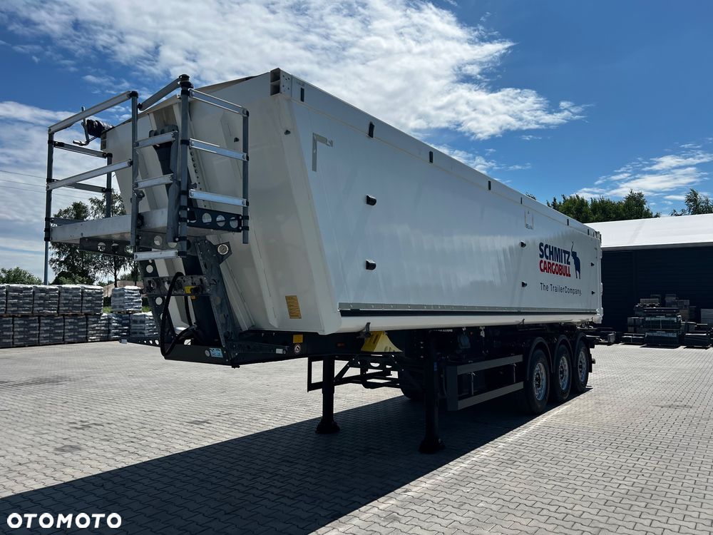 Schmitz Cargobull - 3
