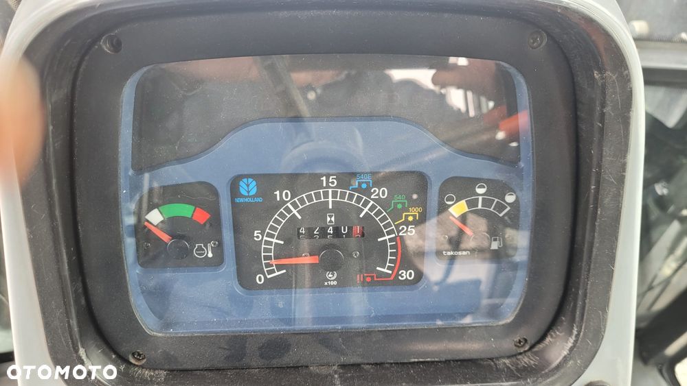 New Holland TD80D - 13