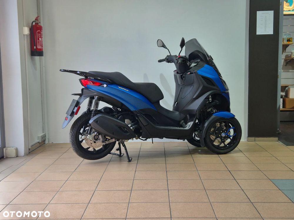 Piaggio MP-3 - 6