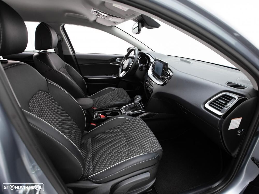 Kia Ceed SW 1.6 GDi PHEV Drive 6DCT - 10