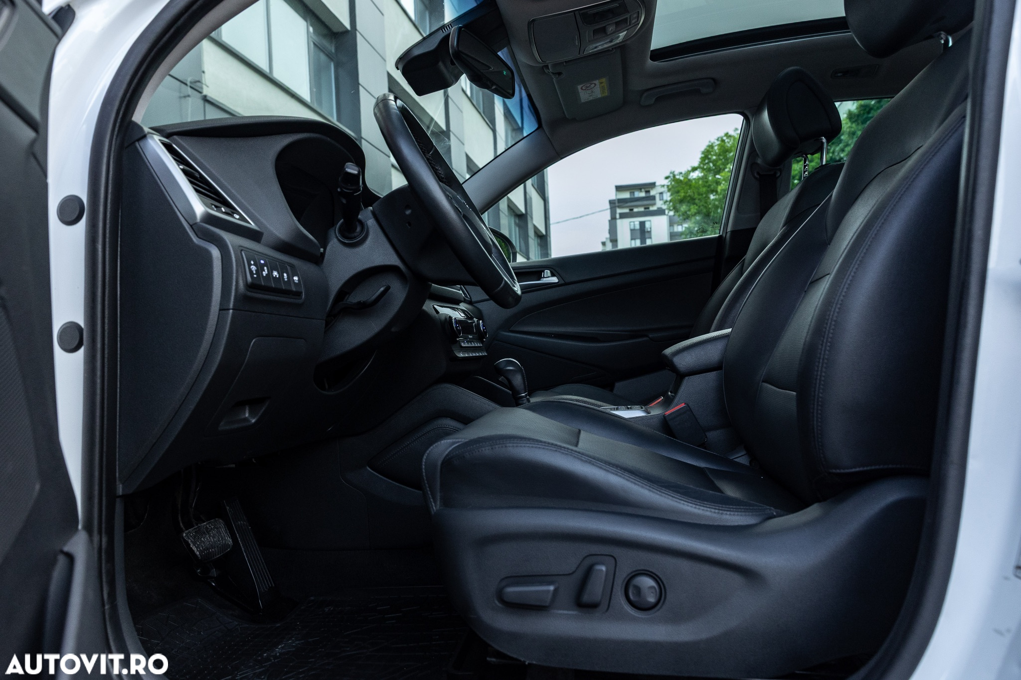 Hyundai Tucson 2.0 CRDI 4WD 6AT Luxury Pack+ - 14