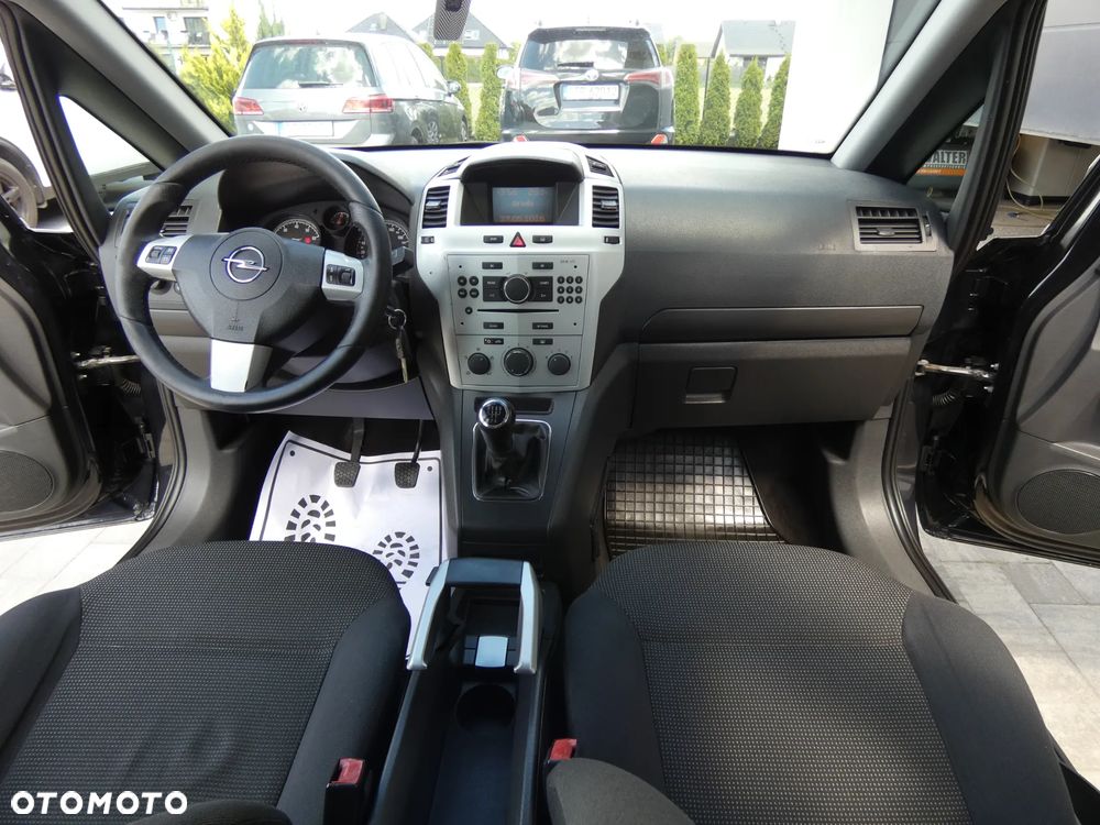 Opel Zafira 1.6 Enjoy - 23