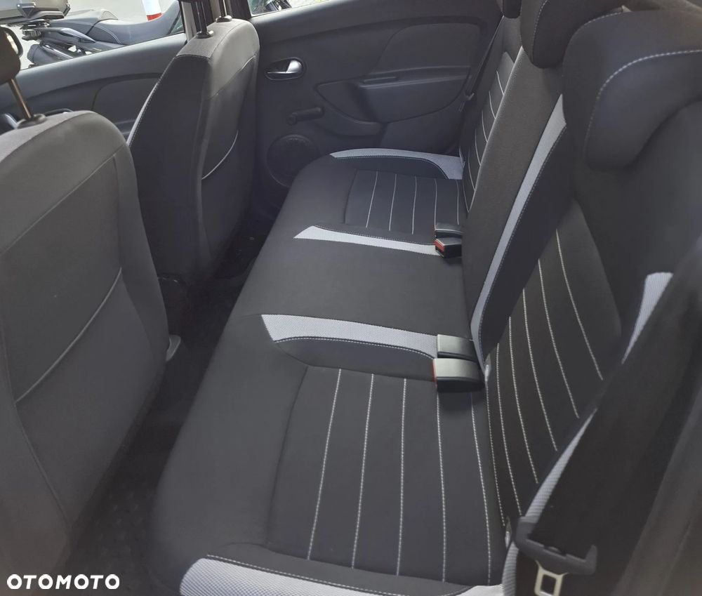 Dacia Sandero 0.9 TCe Laureate - 12