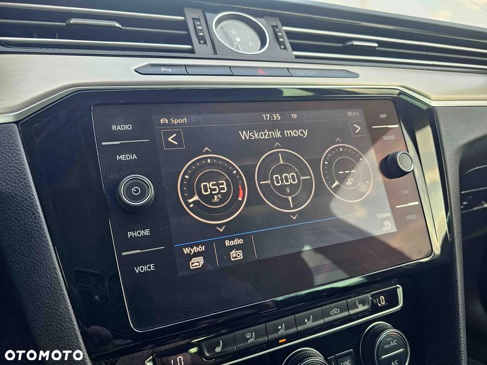 Volkswagen Passat Variant 2.0 TDI SCR 4Motion DSG (BMT) Highline - 32