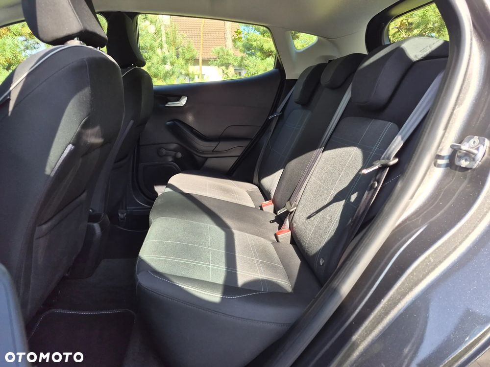 Ford Fiesta - 16