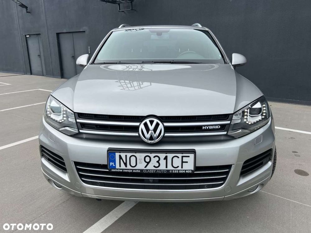 Volkswagen Touareg 3.0 Hybrid 4Motion Automatik - 15