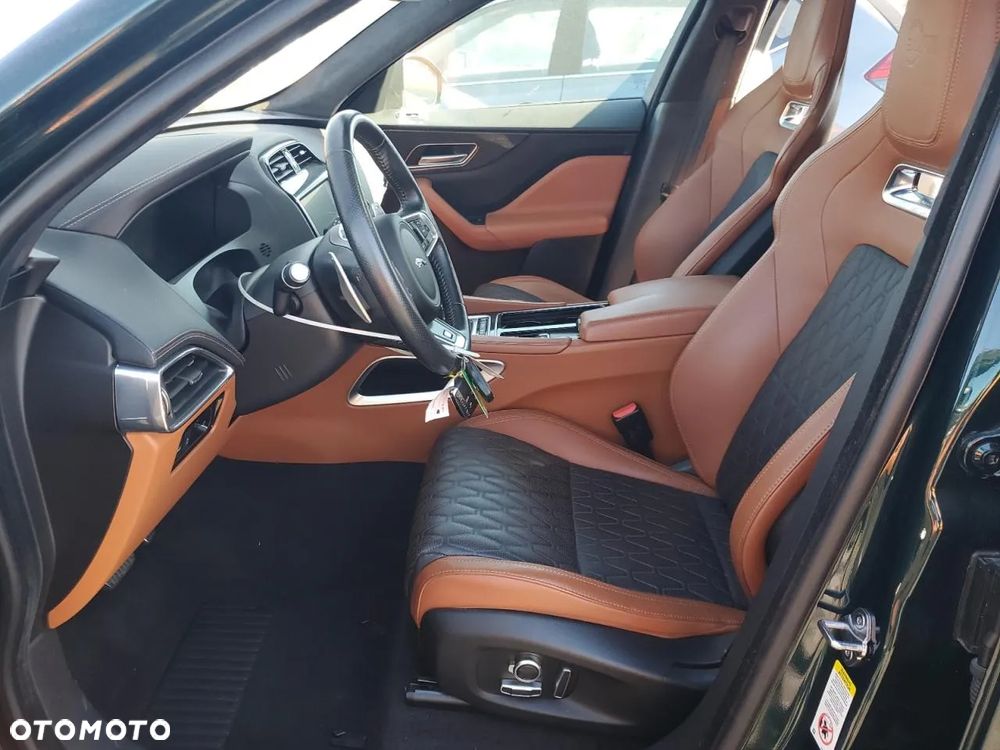 Jaguar F-Pace 5.0 V8 P550 AWD SVR - 7