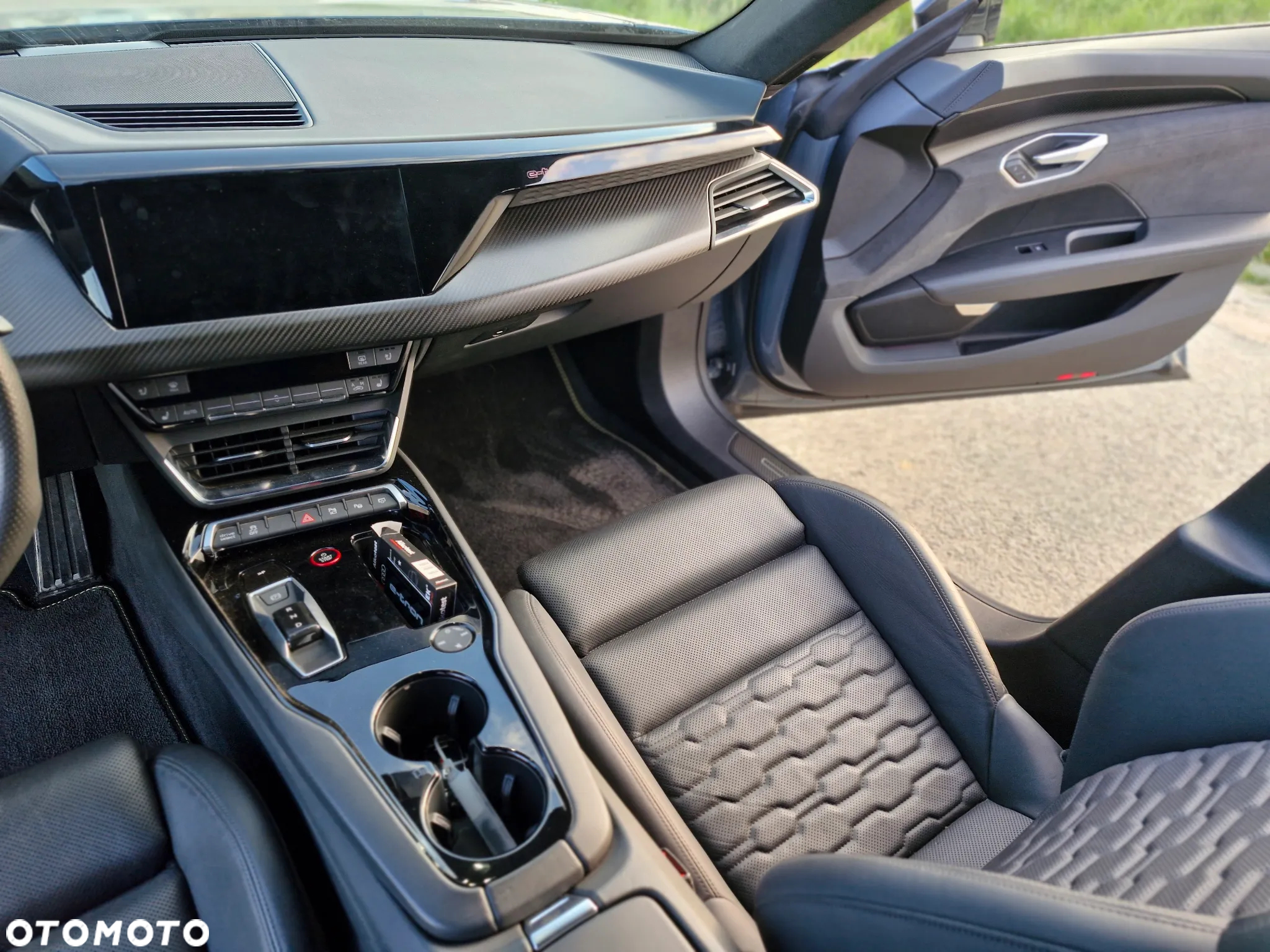 Audi e-tron GT RS quattro - 14