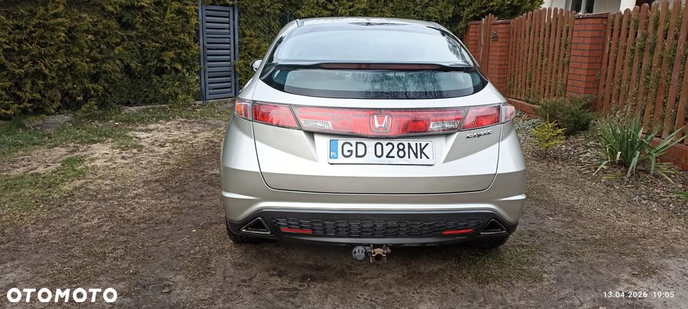 Honda Civic 1.8 Executive - 13